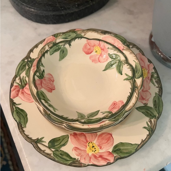 Franciscan Other - Vintage 1940’s Franciscan Desert Rose Luncheon Plate, Bowls, Made In California